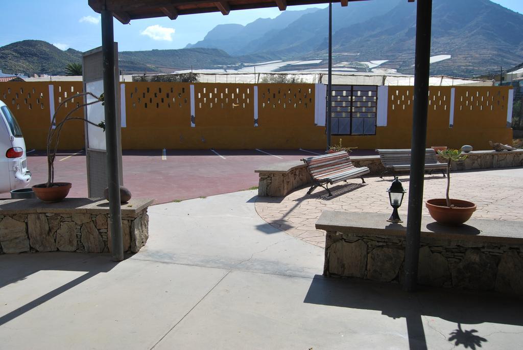 La Hoyilla Hostel - La Aldea San Nicolas ภายนอก รูปภาพ